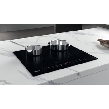 Whirlpool Kookplaat WL S6960 BF Zwart Induction vitroceramic Lifestyle perspective