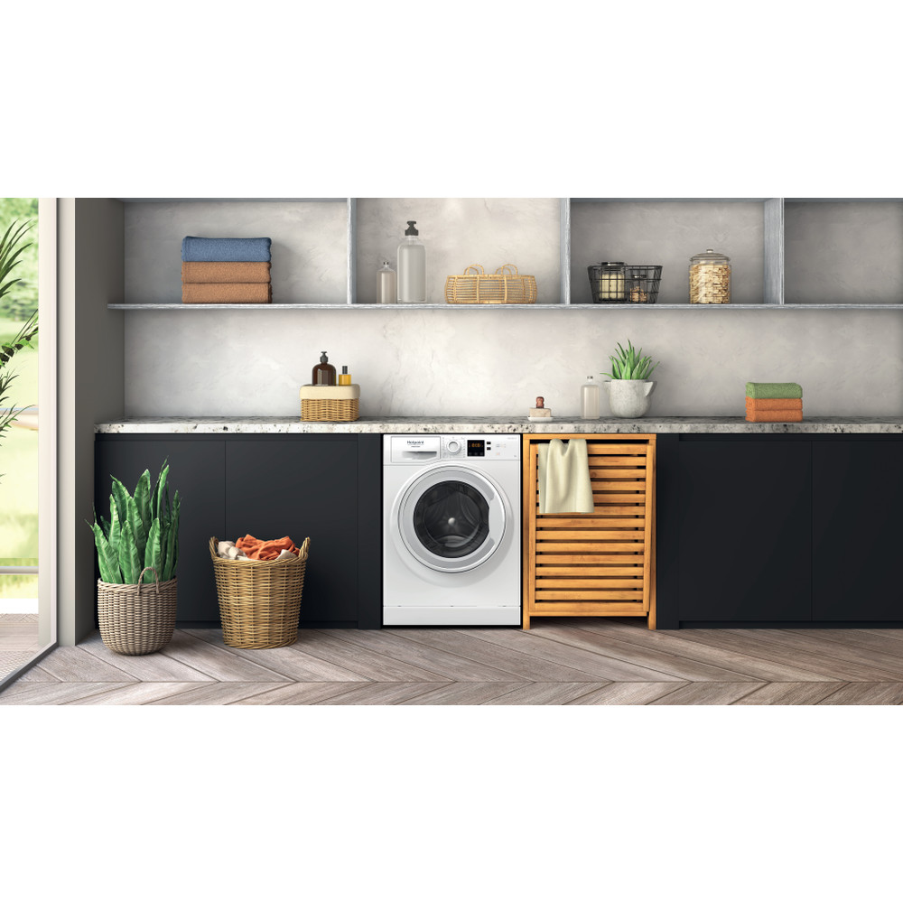 Hotpoint_Ariston Перална машина Свободностоящ NWS 7469 W EU Бял Предно зареждане A Lifestyle frontal