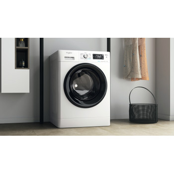 Whirlpool Perilica za rublje Samostojeći FFB 7458 BV EE Bijela Prednje punjenje B Lifestyle perspective