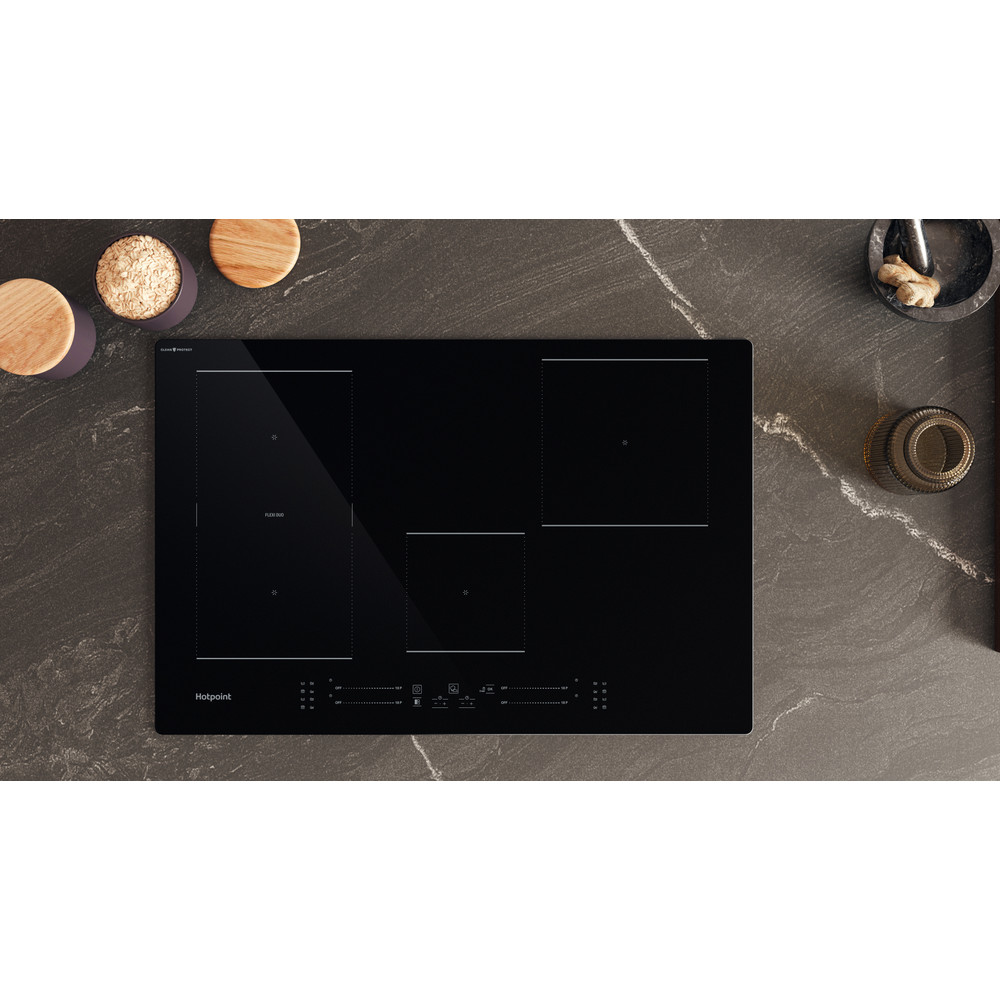 Hotpoint HOB TS 6477C CPNE Black Induction vitroceramic Lifestyle frontal