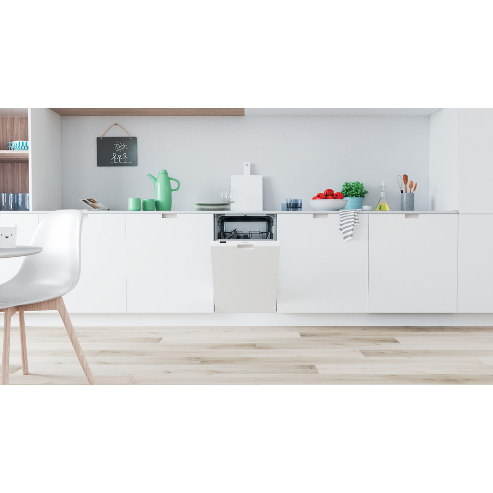 Indesit Посудомийна машина Вбудований (-а) DSIC 3M19 Вбудована A+ Lifestyle frontal