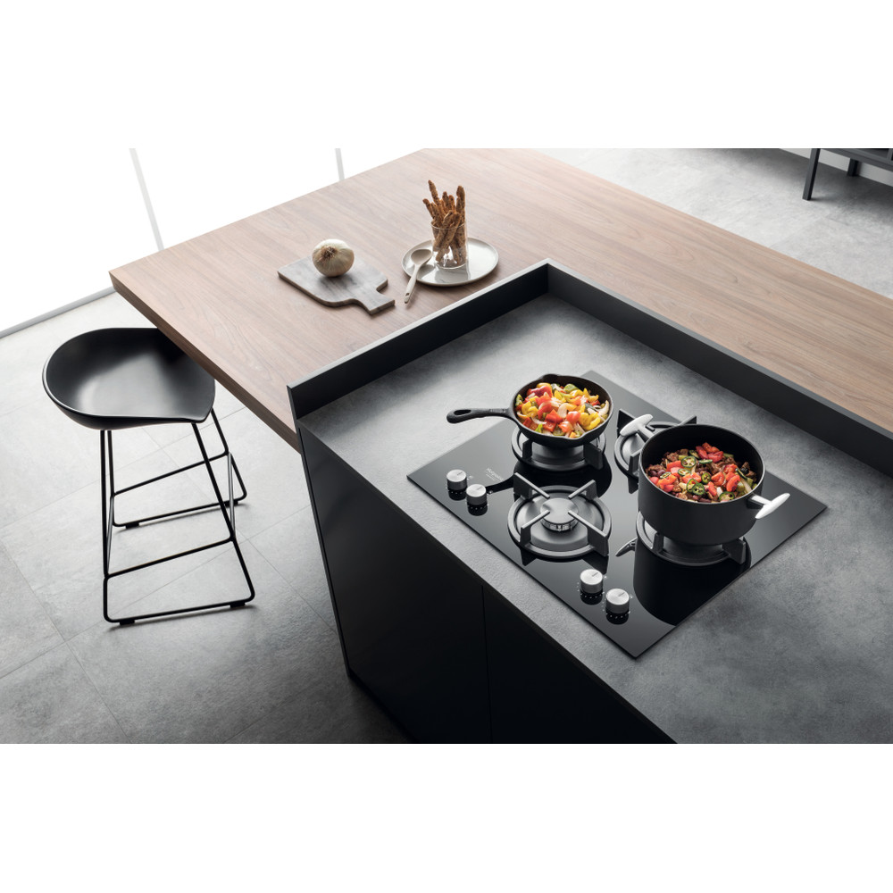Hotpoint_Ariston Table de cuisson QS 61S/BK Noir Gaz Lifestyle perspective