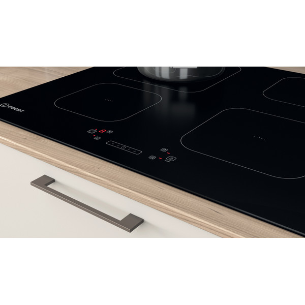 Indesit Plīts virsma IS 83Q60 NE Melns Induction vitroceramic Lifestyle control panel