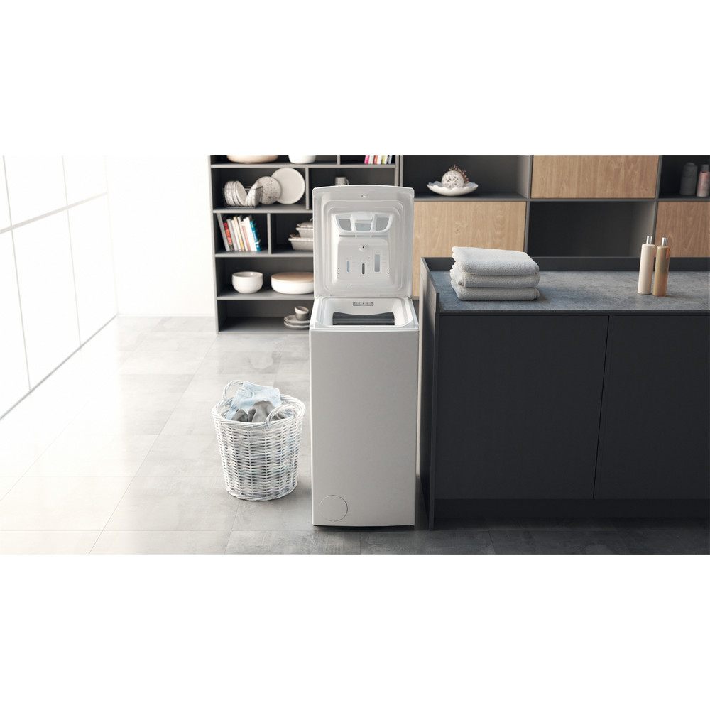 Hotpoint_Ariston Lave-linge Pose-libre CWMTG652UFR/N Blanc Lave-linge top D Lifestyle frontal open