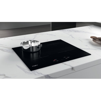 Whirlpool Table de cuisson WS Q2760 BF Noir Induction vitroceramic Lifestyle perspective
