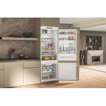 Whirlpool Racitor-congelator combinat Încorporabil SP40 812 EU 2 Alb 2 doors Lifestyle perspective open