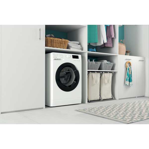 Indesit Pesumasin Eraldiseisev MTWE 81495 WK EE Valge Eestlaetav B Lifestyle perspective