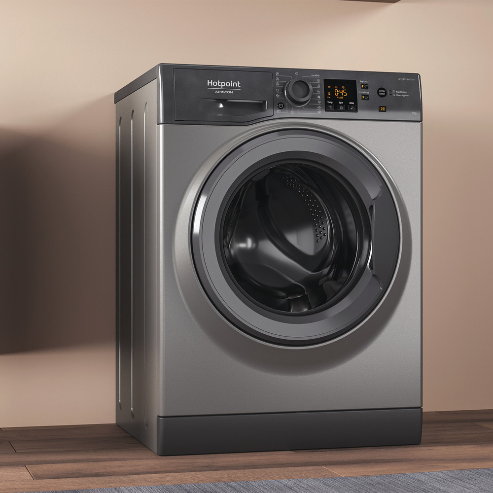 Hotpoint_Ariston Lave-linge Pose-libre NSWM 946 GG FR Graphite Lave-linge frontal A Lifestyle perspective