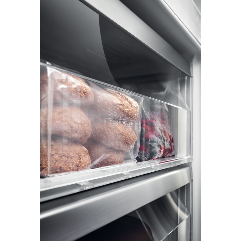 Hotpoint_Ariston Combinados Libre instalación HA70BE 73 XO3 Óptica Inox 2 doors Drawer