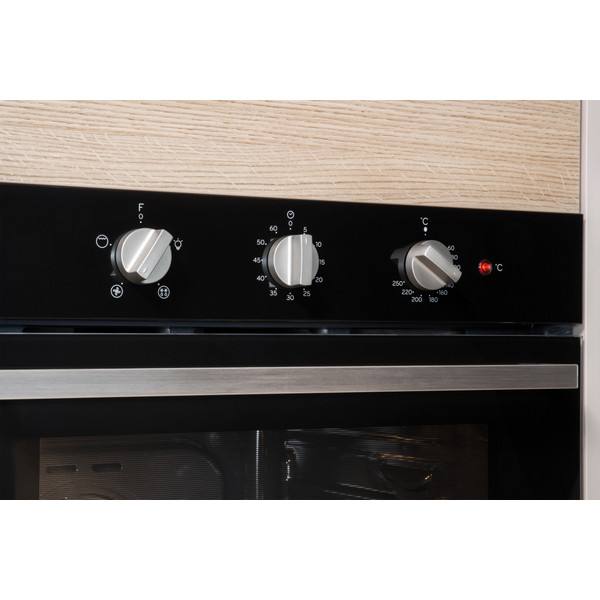 Indesit Built in Oven IFW 6330 BL UK IFW 6330 BL UK Indesit IE