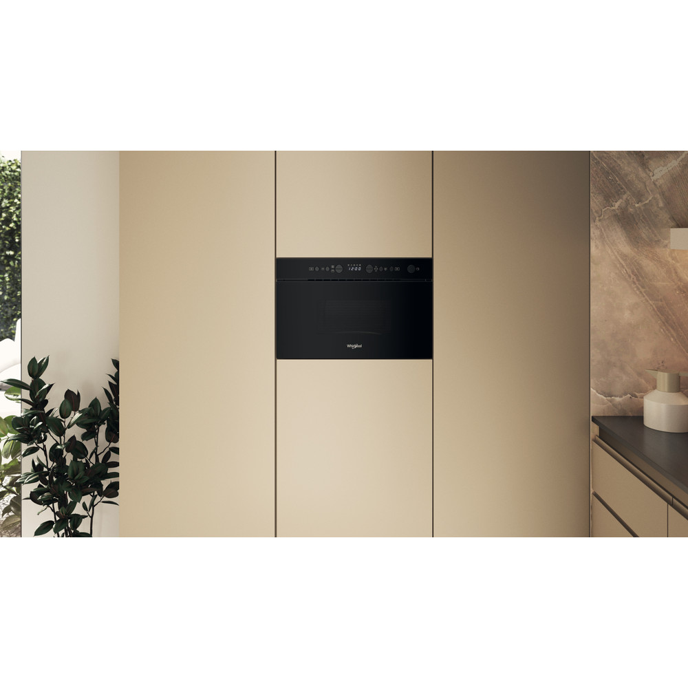 Whirlpool Micro-ondas Encastre WMN14BB Preto Eletrónico 22 MO + Função Grill 750 Lifestyle frontal