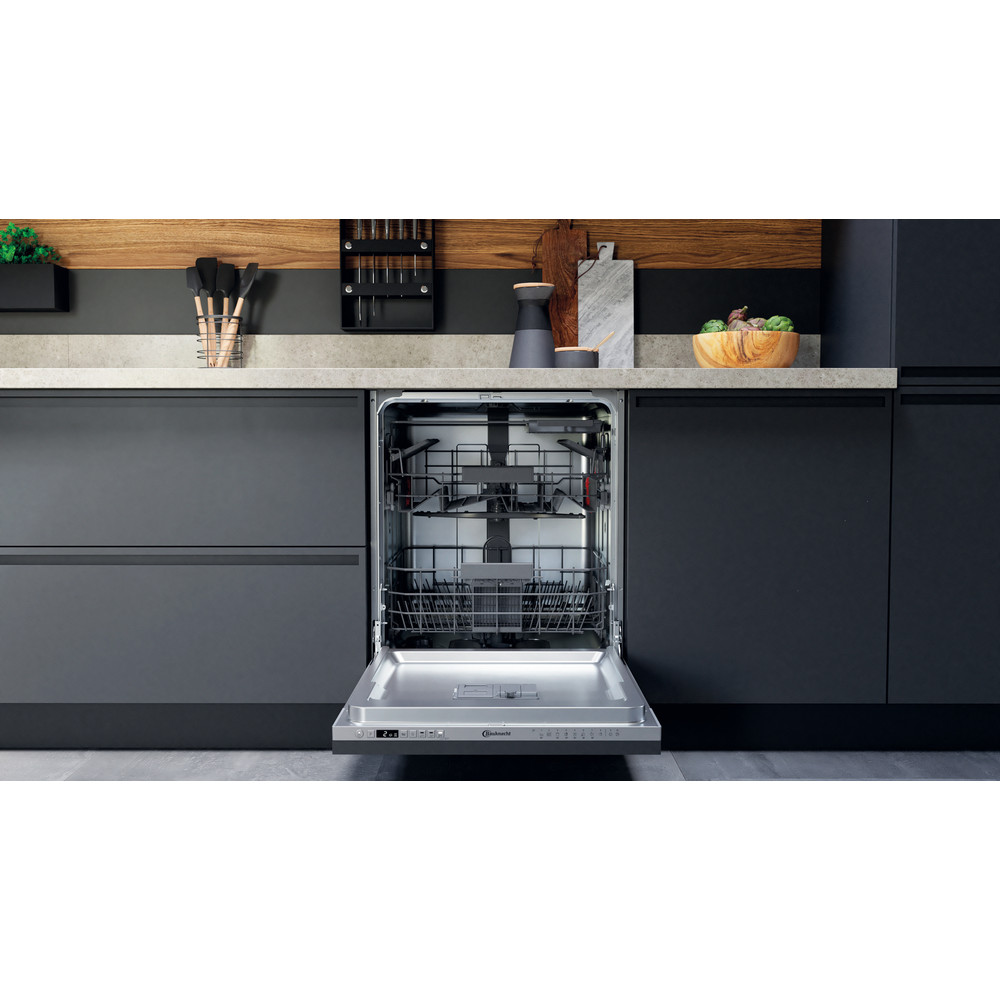 Bauknecht Dishwasher Encastrable BCIO 3C33 EC Volledig geïntegreerd D Lifestyle frontal open