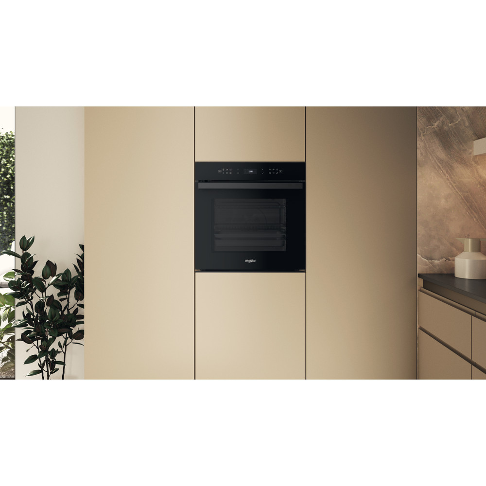 Whirlpool Oven Ingebouwd WOI68PT1SBA Elektrisch A+ Lifestyle frontal
