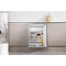 Whirlpool Refrigerator Vgradni ARG 590 Bela Perspective open