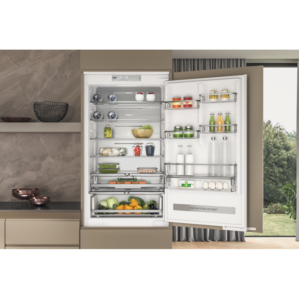 Whirlpool Hűtő/fagyasztó kombináció Beépíthető WH SP70 T232 P Fehér 2 doors Lifestyle detail