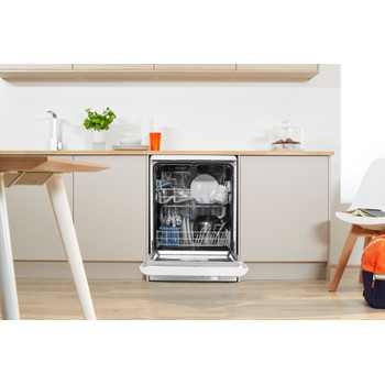 Indesit Съдомиялна машина Свободностоящи DFP 27B1 A EU Свободностоящи A Lifestyle frontal open