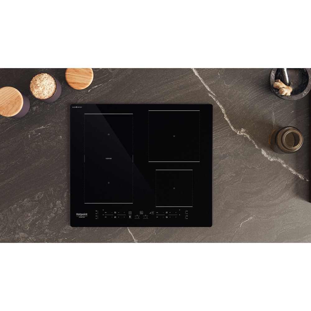 Hotpoint_Ariston Table de cuisson HB 4860C CPNE Noir Induction vitroceramic Lifestyle frontal