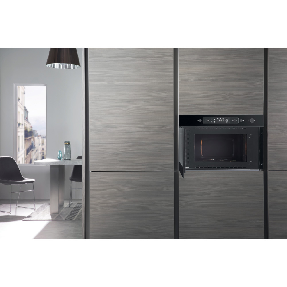 Whirlpool Mikrohullámú sütő Beépíthető AMW 439/NB Fekete Elektromos 22 Mikrohullám+Grill funkció 750 Lifestyle frontal
