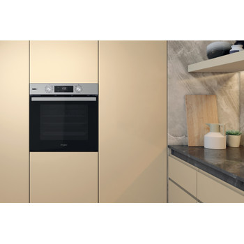 Whirlpool Horno Encastre OMSR58RU1SX Eléctrico A + Lifestyle frontal