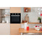 Indesit Φούρνος Εντοιχιζόμενο IFW 6530 BL Ηλεκτρική A Lifestyle frontal