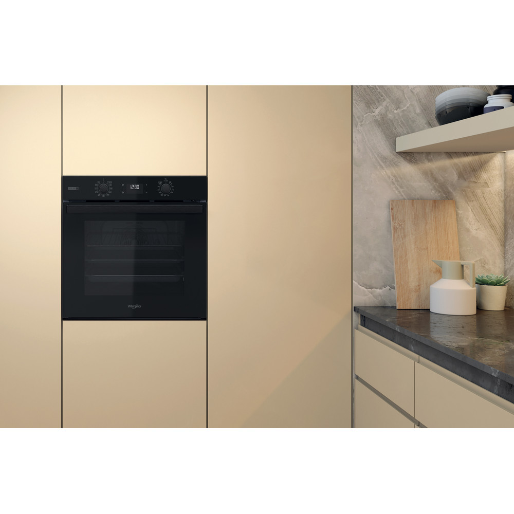 Whirlpool Sütő Beépíthető OMSR58RU1SB Elektromos A+ Lifestyle frontal