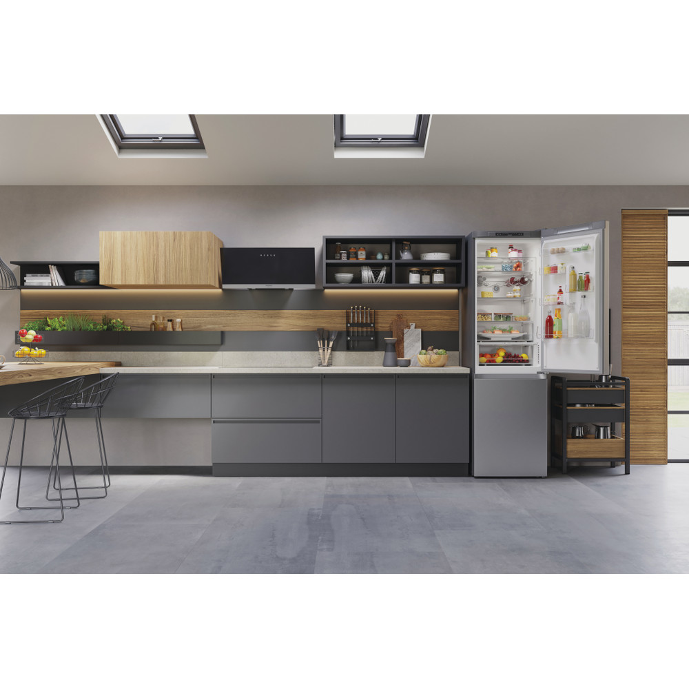 Hotpoint_Ariston Chłodziarka/zamrażarka Wolnostojący HAFC9 TA33SX O3 Saturn Steel Dwudrzwiow(y)a Lifestyle frontal open