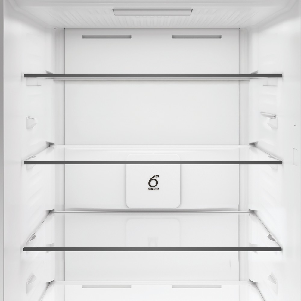 Whirlpool Combinación de frigorífico / congelador Libre instalación WHK 22413 W6EE White - ARC P1 2 doors Control panel