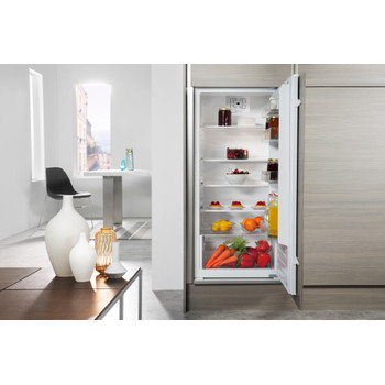 Whirlpool Koelkast Ingebouwd ARG 8502 Wit Lifestyle frontal open