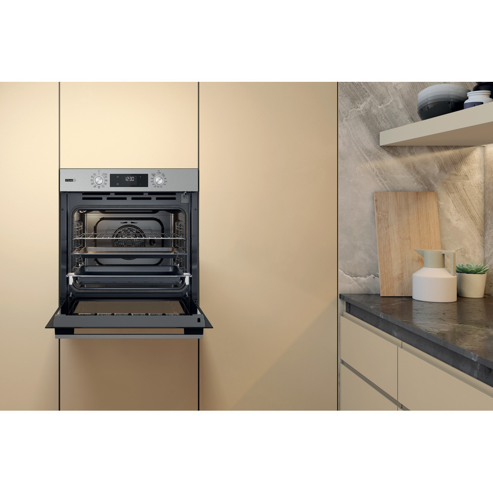 Whirlpool Sütő Beépíthető OMSK58RU1SX Elektromos A+ Lifestyle frontal open