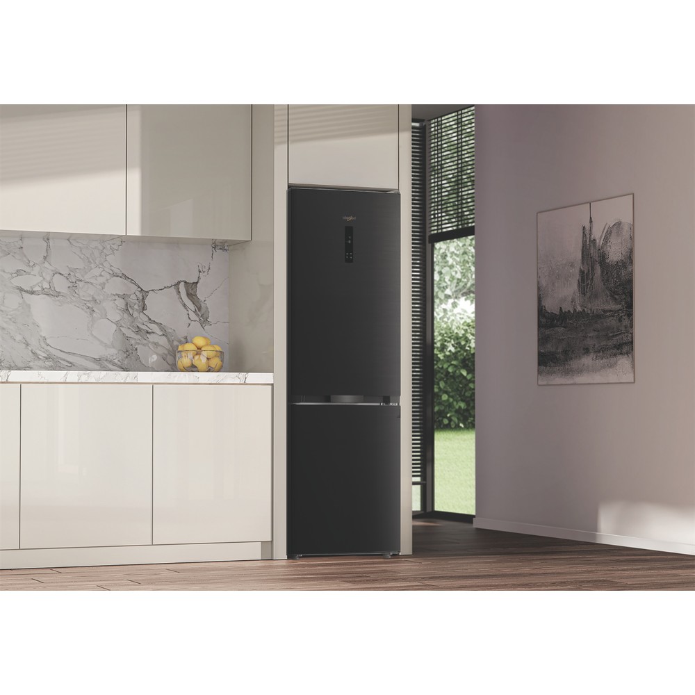 Whirlpool Kombinovaná chladnička s mrazničkou Volně stojící WHK 26373 XR6E ARC 764 Manhattan Gray 2 doors Lifestyle perspective