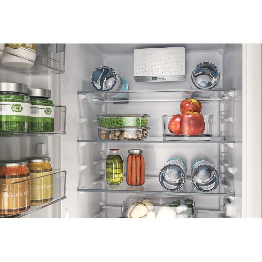 Bauknecht Kühl-Gefrierkombination Einbaugerät BKC18D013C2 SF LH Weiss 2 Türen Lifestyle detail