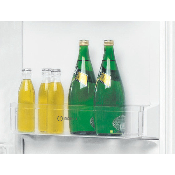 Indesit Kombinacija hladnjaka/zamrzivača ugradbeni BI 18A2 D/I Bijela 2 doors Lifestyle detail