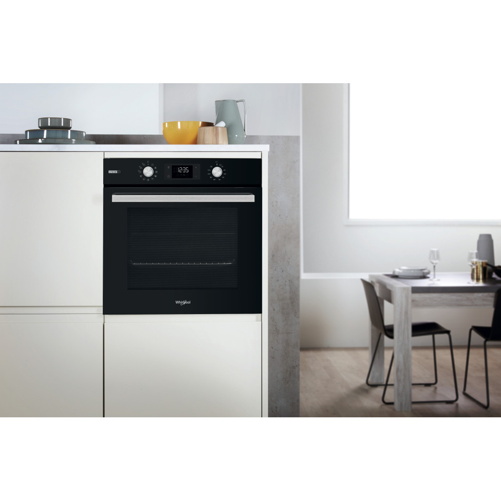 Whirlpool Sütő Beépíthető OAS KC8V1 BLG Elektromos A+ Lifestyle frontal