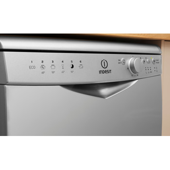 Indesit Съдомиялна машина Свободностоящи DFG 26B10 NX EU Свободностоящи A Program