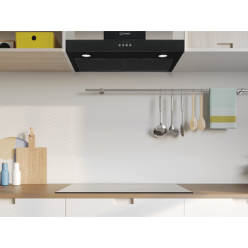Indesit Exaustor Encastre IHBS63FLMK Preto Encastre Mecânico Lifestyle frontal