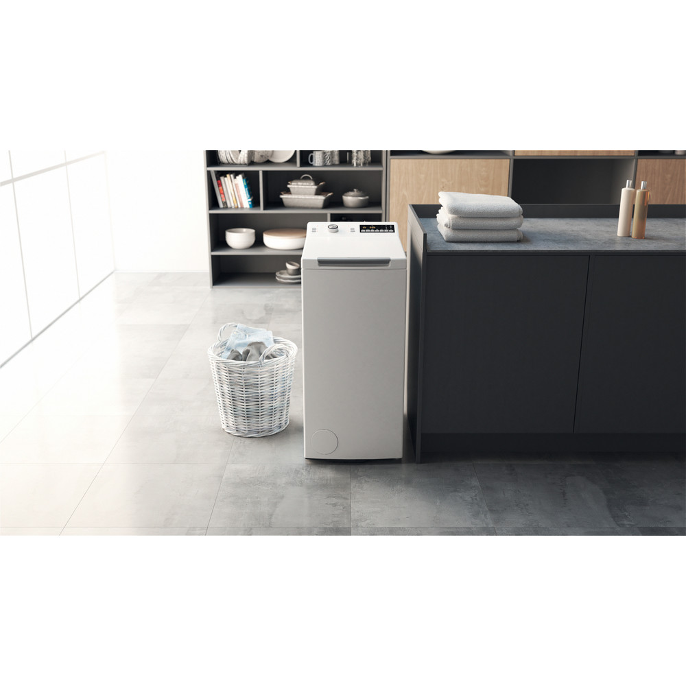 Hotpoint_Ariston Lave-linge Pose-libre WMTG 6524B FR/N Blanc Lave-linge top C Lifestyle frontal