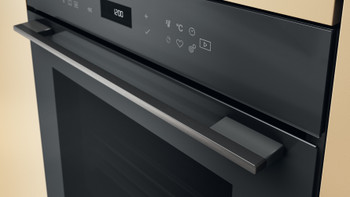 Four encastrable Whirlpool - WOI78HT1SSGA | European Appliances