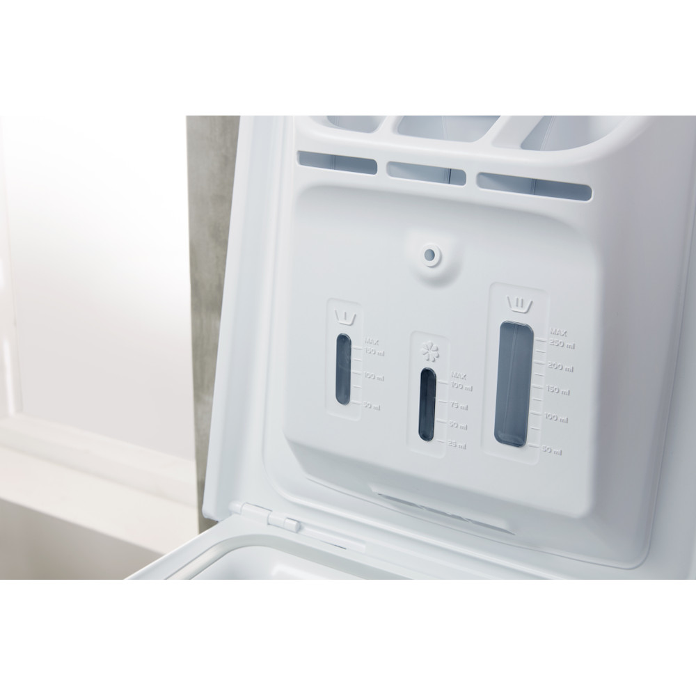 Indesit Пральна машина Соло BTW A61053 (EU) Білий Top loader A+++ Drawer