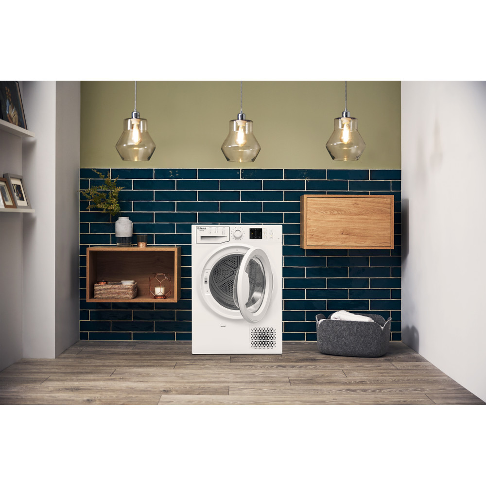Hotpoint_Ariston Secador NT CM10 8B EU Branco Lifestyle frontal open