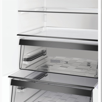 Окремо стоячий холодильник з морозильною камерою Whirlpool - WHK