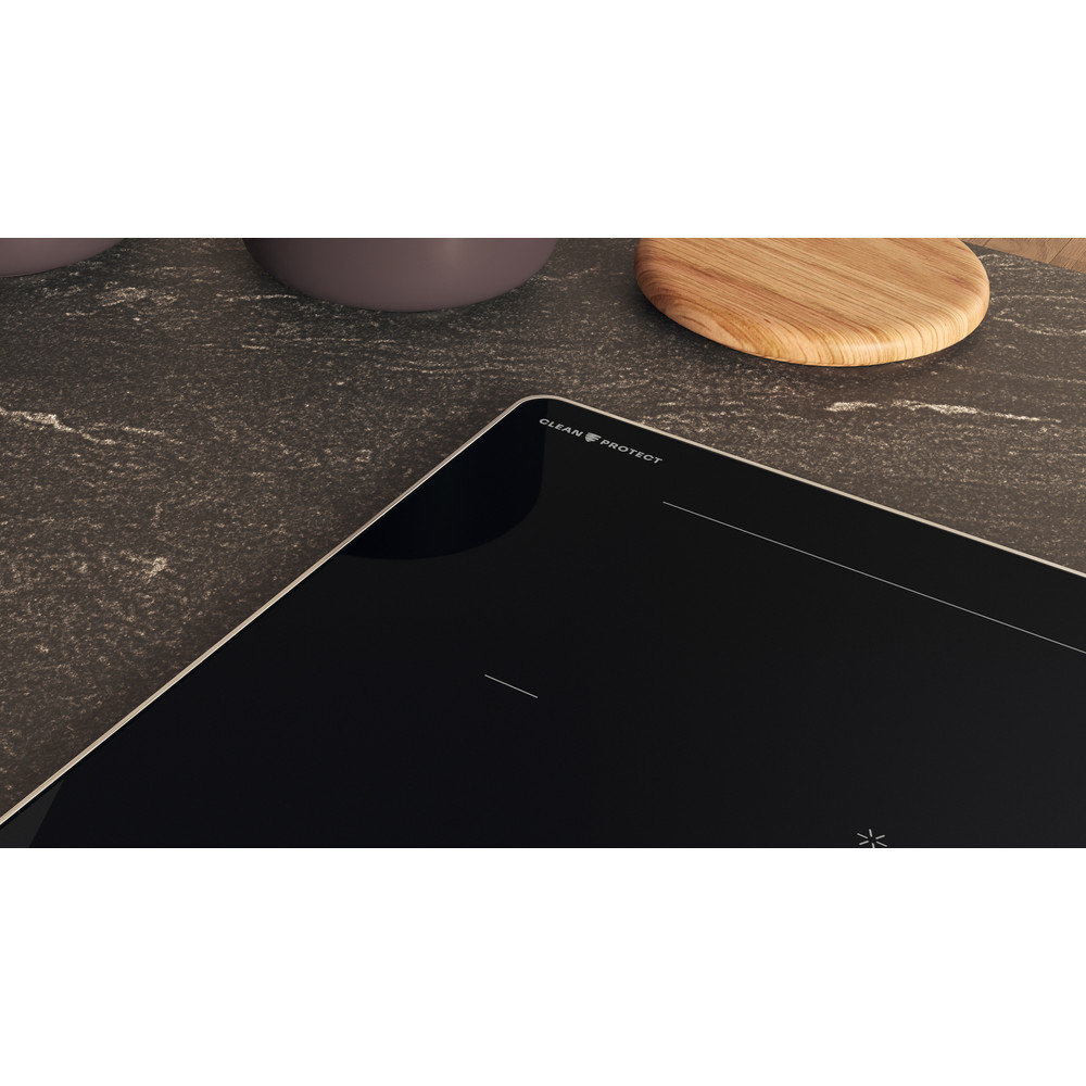 Bauknecht Kogeplade BS 5860F CPAL Black Induction vitroceramic Lifestyle detail