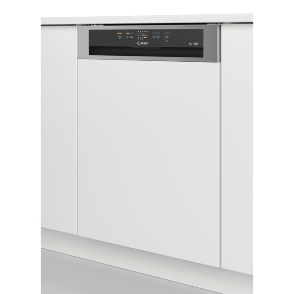 Indesit Umývačka riadu Vstavané I3B L634 X Half-integrated D Lifestyle perspective