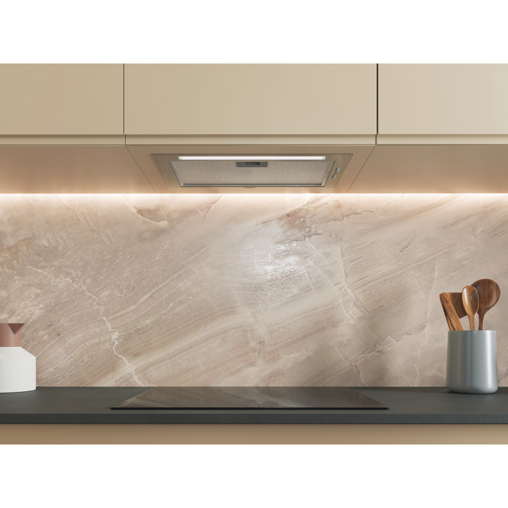 Whirlpool Campana Encastre WCTH 63F LEB X Inox Encastre Electrónico Lifestyle frontal