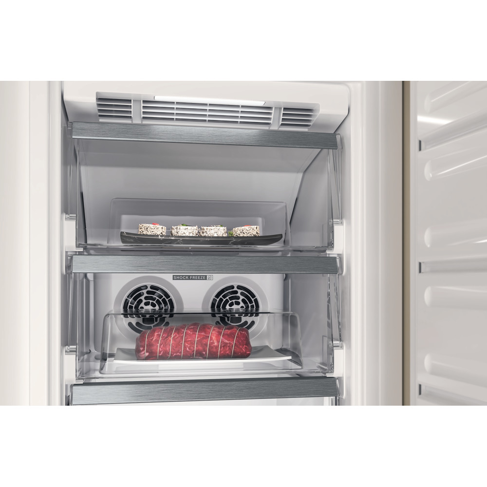 Bauknecht Vriezer Inbouw BGSI 18F2 S Wit Lifestyle detail