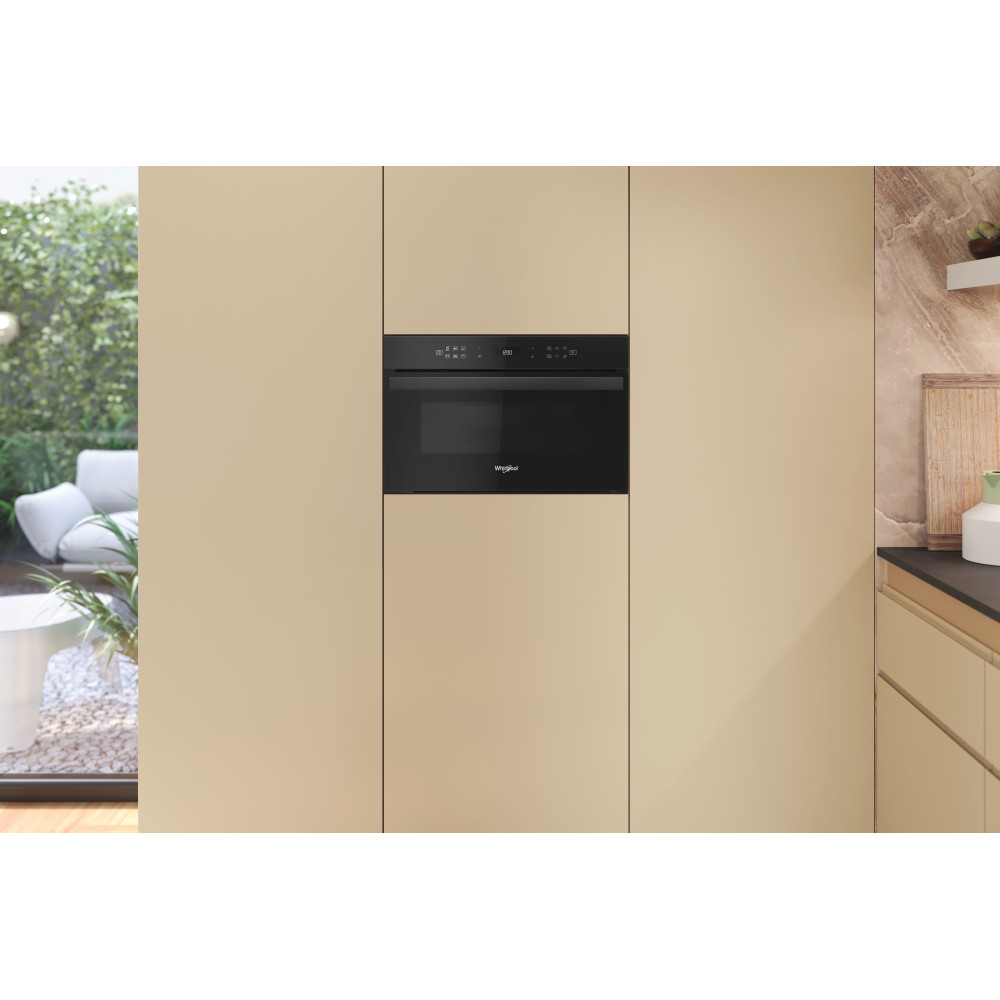 Whirlpool Mikrohullámú sütő Beépíthető AMW 6440 FB Fekete Elektromos 31 Mikrohullám+Grill funkció 1000 Lifestyle frontal