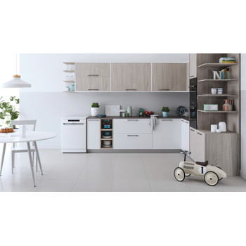 Indesit Vaatwasser Vrijstaand DFO 3T133 A F Vrijstaand D Lifestyle frontal