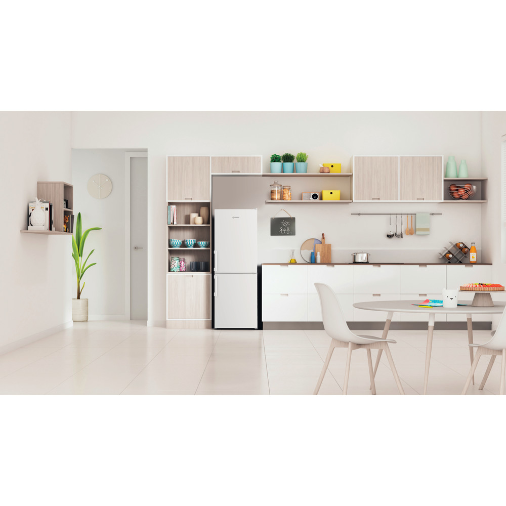 Indesit Fridge-Freezer Combination Free-standing IB55 532 W UK White 2 doors Lifestyle frontal