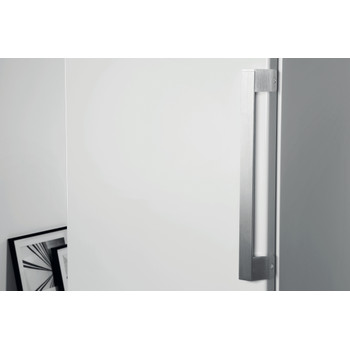 Whirlpool Congelador Livre Instalação UW8 F2D WHBI N 2 Branco global Lifestyle detail