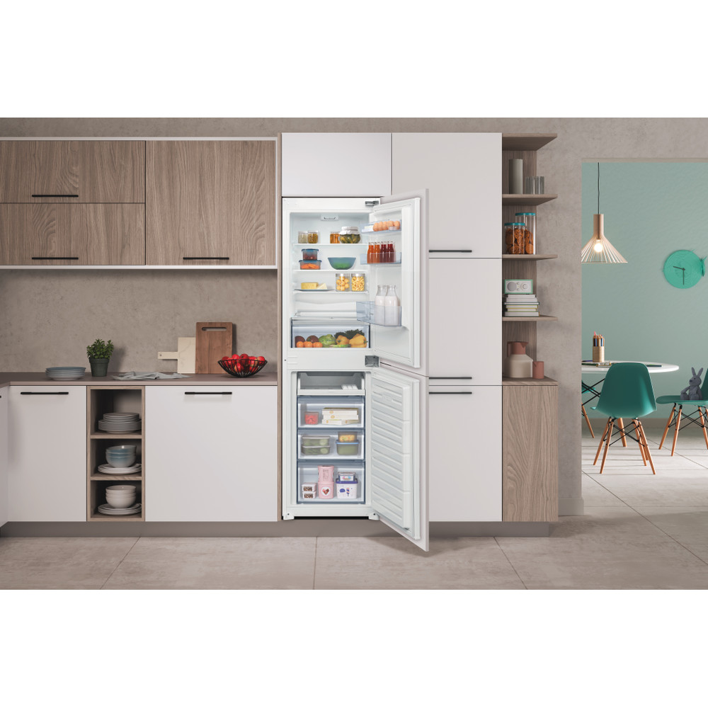 Indesit Fridge-Freezer Combination Built-in E IB 150502 D UK White 2 doors Lifestyle frontal open