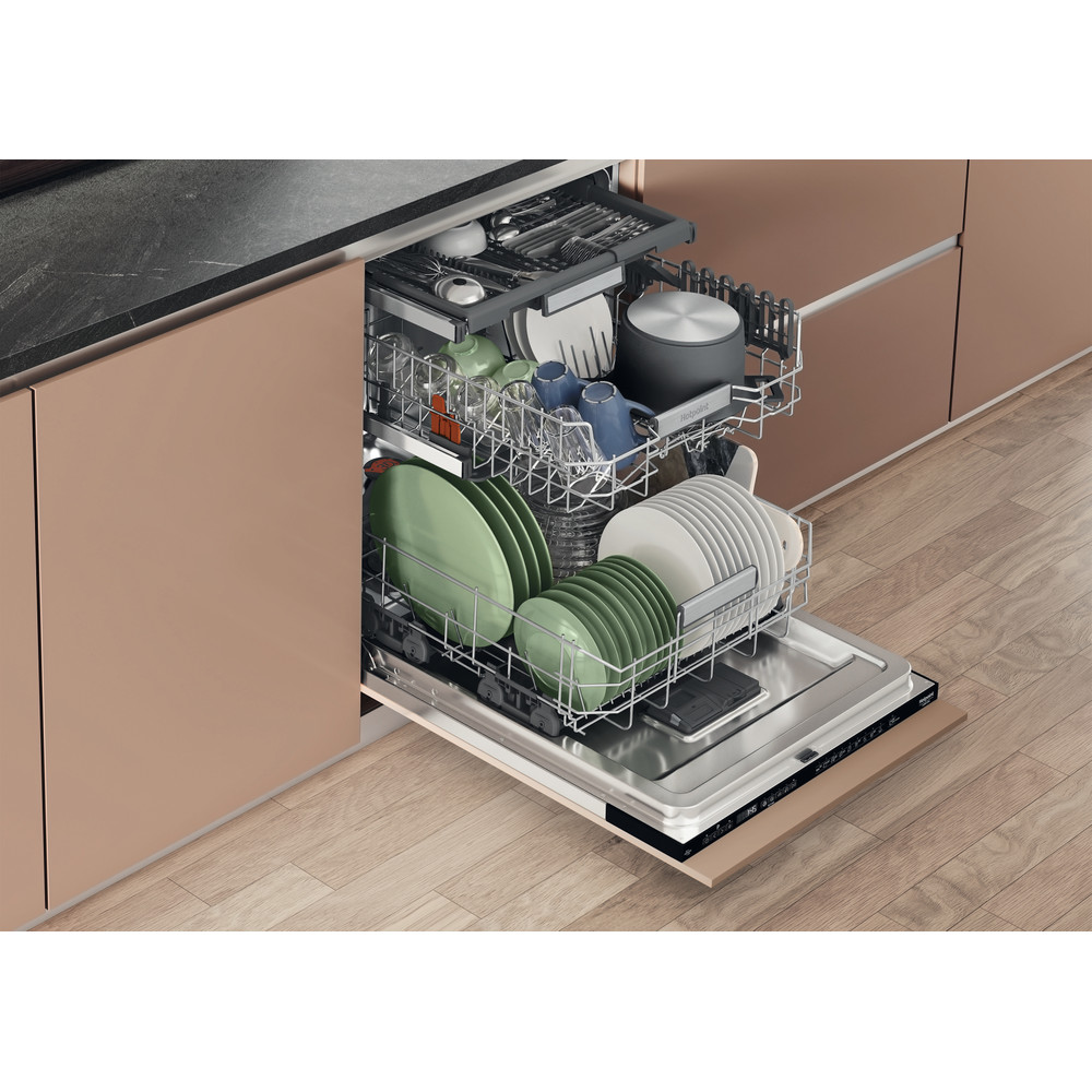 Hotpoint_Ariston Máquina de lavar loiça Encastre HA7IA15B2M6LS0 Encastre total A Lifestyle perspective open